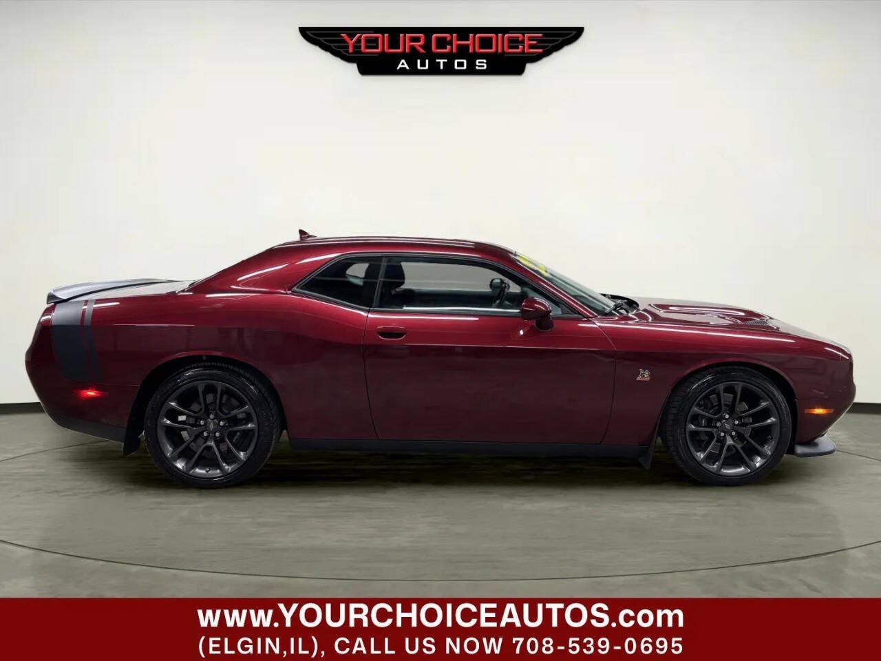 Used 2022 Dodge Challenger R/T Scat Pack w/ Driver Convenience Group RWD image 10