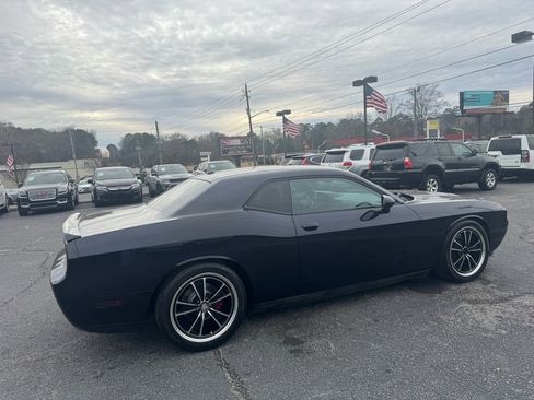 Used 2012 Dodge Challenger R/T image 7