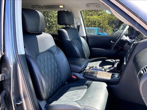 Used 2022 Nissan Armada Platinum w/ Captain's Chairs Package AWD/4WD image 9