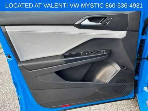 Certified 2023 Volkswagen Taos SEL AWD/4WD image 35