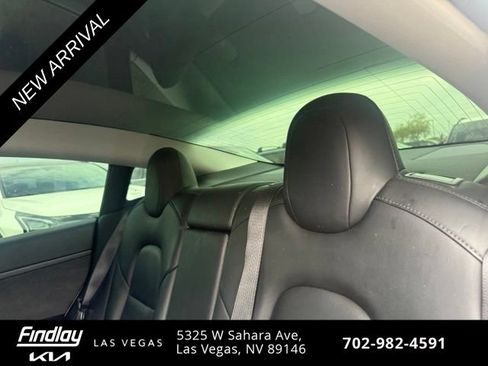 Used 2020 Tesla Model 3 RWD image 4