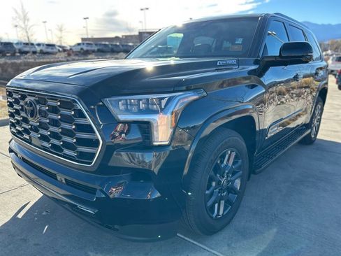 Used 2026 Toyota Sequoia Platinum image 3