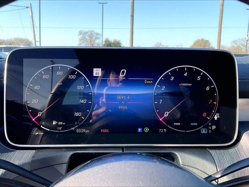 Used 2025 Mercedes-Benz CLE 300 4MATIC Cabriolet image 22