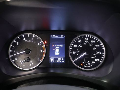 Used 2024 Nissan Sentra S image 39