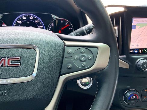 Used 2022 GMC Terrain Denali w/ Black Diamond Edition AWD/4WD image 19