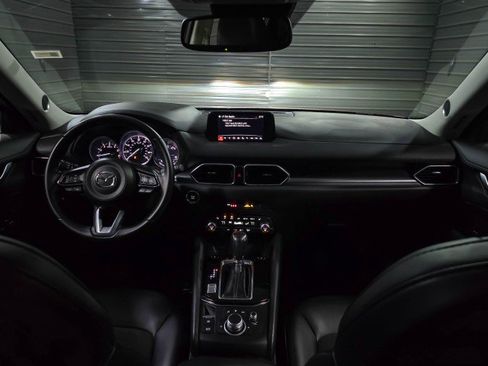 Used 2019 MAZDA CX-5 Touring image 11
