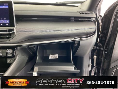 New 2026 Jeep Compass Latitude image 32