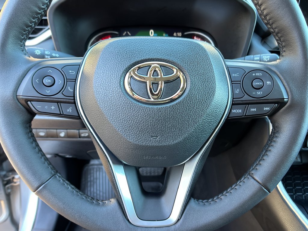 Used 2024 Toyota RAV4 XLE w/ Convenience Package AWD/4WD image 14