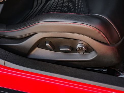 Used 2020 Chevrolet Corvette Stingray Premium Cpe w/ 3LT Preferred Equipment Group RWD image 36