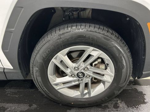 Used 2025 Hyundai Tucson SE AWD/4WD image 8