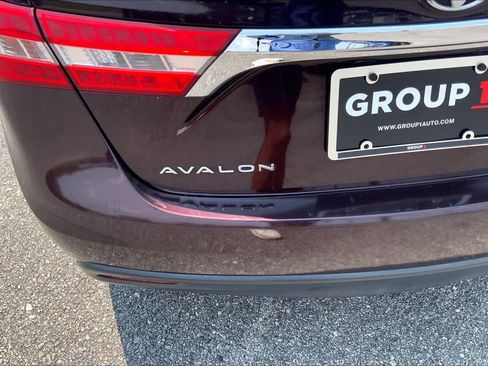 Used 2013 Toyota Avalon XLE FWD image 29