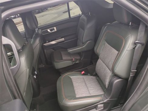 Used 2022 Ford Explorer Timberline image 14