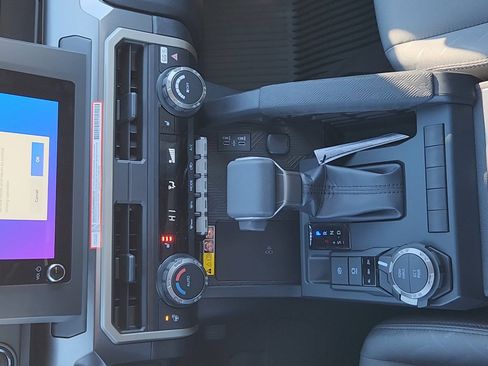 New 2025 Toyota Tacoma SR5 image 15