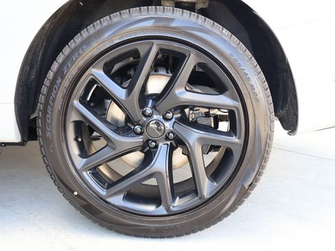 New 2026 Land Rover Range Rover Sport Dynamic SE AWD/4WD image 19