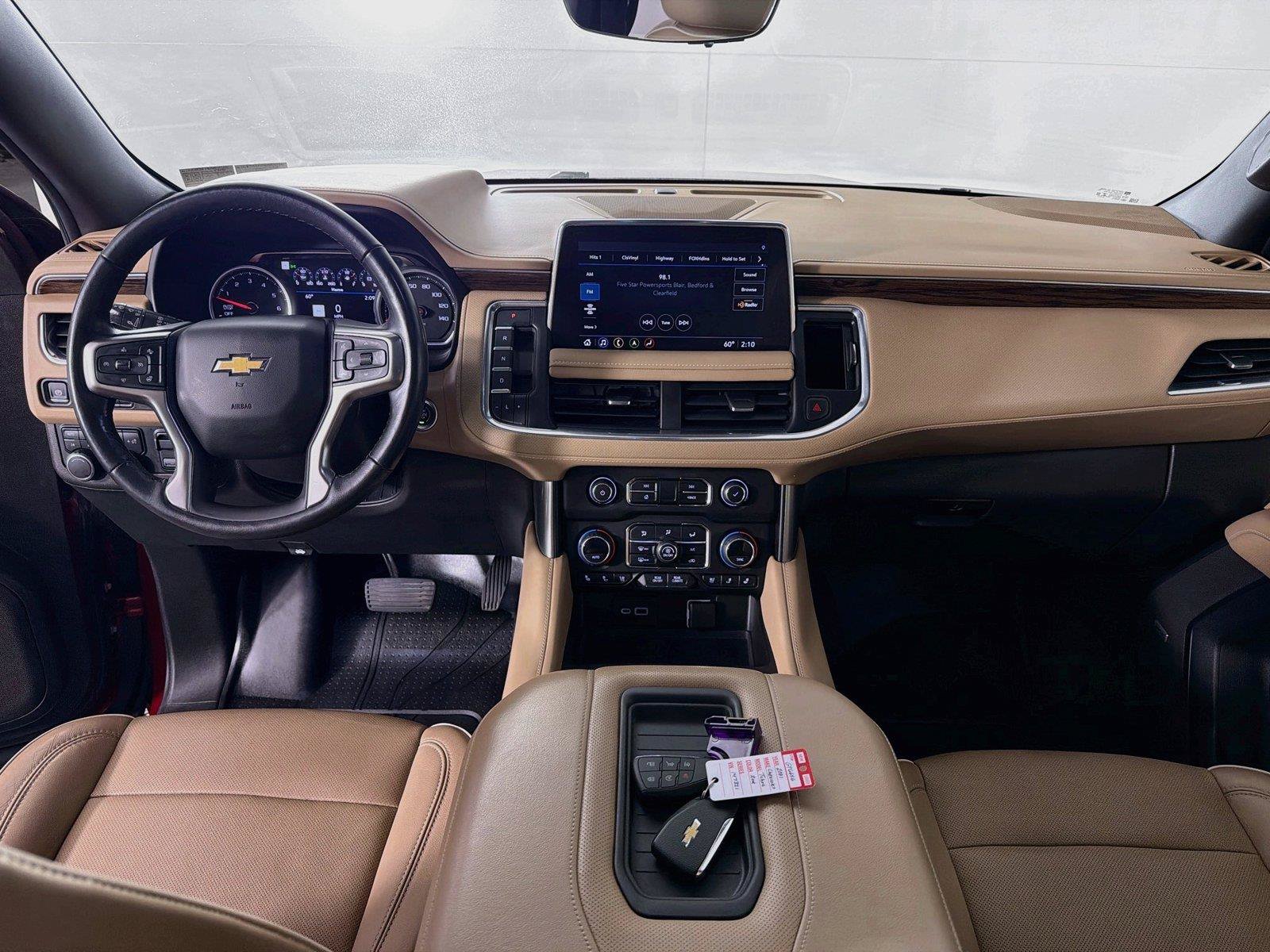 Used 2021 Chevrolet Tahoe Premier w/ Premium Package AWD/4WD image 25