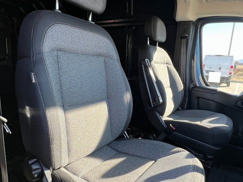 New 2026 RAM ProMaster 3500 w/ Convenience Group image 12