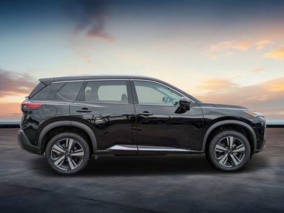 Used 2023 Nissan Rogue SL w/ SL Premium Package