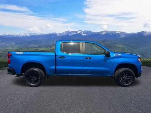 Used 2024 Chevrolet Silverado 1500 Custom Trail Boss AWD/4WD image 7