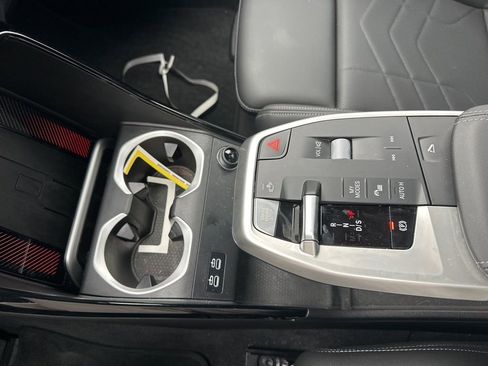 Used 2025 BMW X2 xDrive28i w/ Premium Package image 14