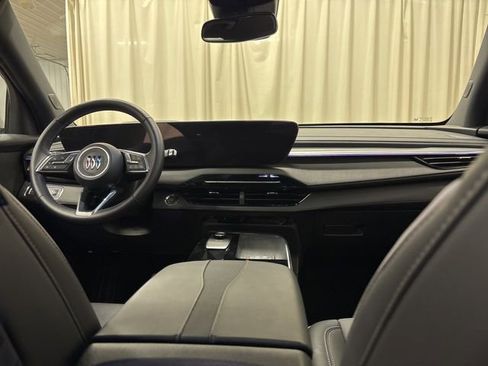 Used 2025 Buick Enclave Preferred image 18