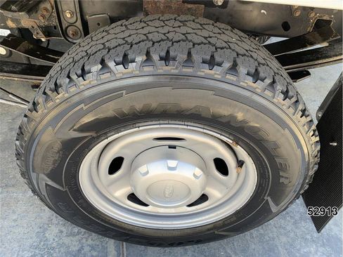 Used 2017 Ford F250 XL RWD image 25