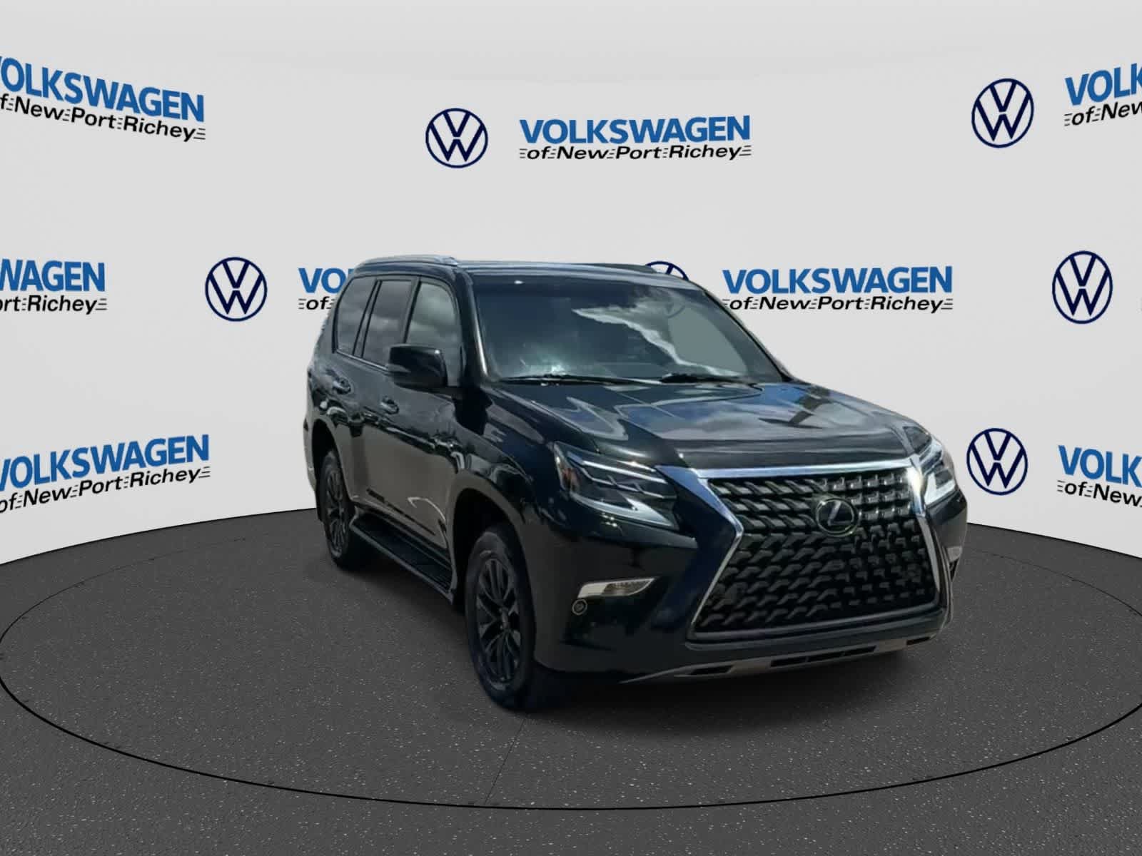 Used 2023 Lexus GX 460 Premium w/ Premium Package AWD/4WD image 2