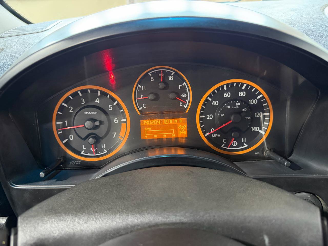 Used 2010 Nissan Titan XE AWD/4WD image 31