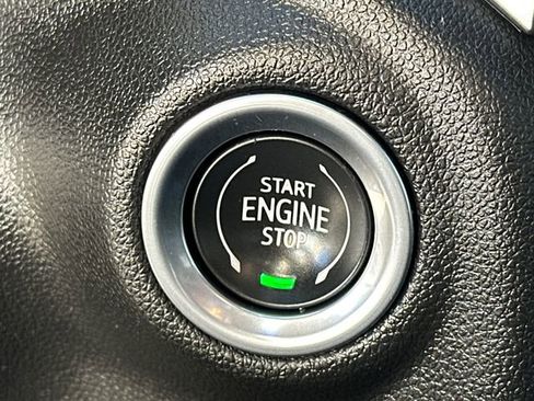 Used 2021 Chevrolet Silverado 1500 RST image 36