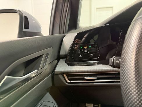 Used 2022 Volkswagen GTI Autobahn image 75