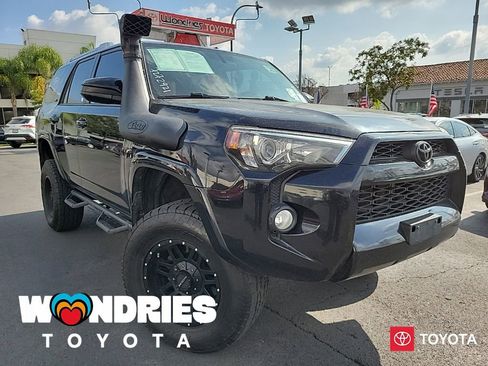 Used 2016 Toyota 4Runner SR5 image 1