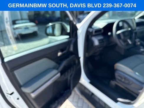 Used 2025 Toyota Tacoma 4x4 Double Cab Hybrid image 10