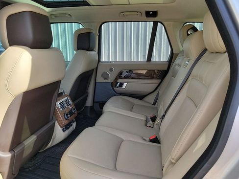 Used 2019 Land Rover Range Rover Supercharged AWD/4WD image 16