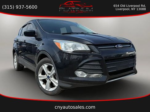 Used 2014 Ford Escape SE image 1