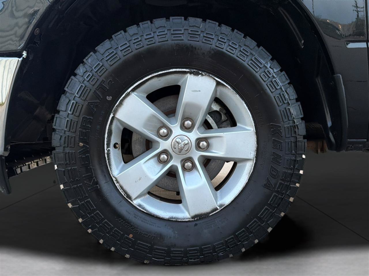 Used 2017 RAM 1500 Classic SLT AWD/4WD image 24