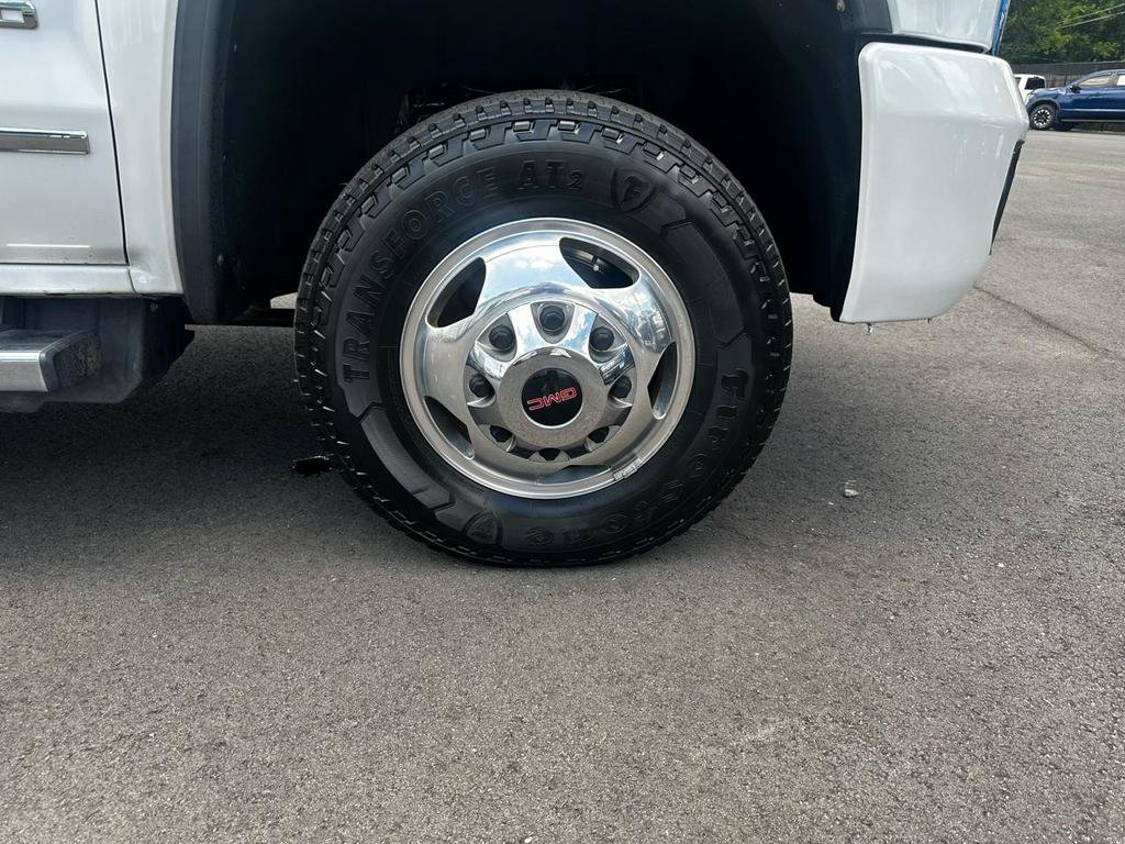 Used 2019 GMC Sierra 3500 Denali w/ Duramax Plus Package AWD/4WD image 13