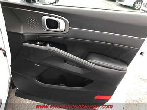 Used 2021 Kia Sorento SX FWD image 23