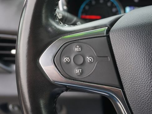 Used 2019 Chevrolet Traverse LT w/ LT Premium Package AWD/4WD image 19