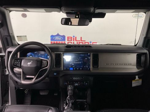 New 2026 Ford Bronco Outer Banks w/ Sasquatch Package AWD/4WD image 18