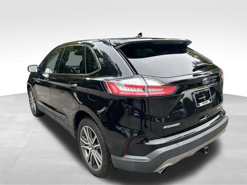 Used 2019 Ford Edge Titanium w/ Cold Weather Package image 3