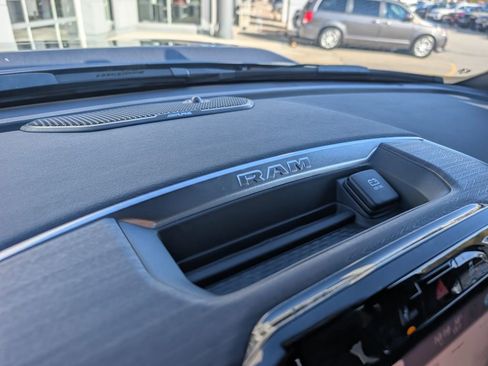 New 2026 RAM 2500 Laramie w/ Sport Appearance Package AWD/4WD image 35