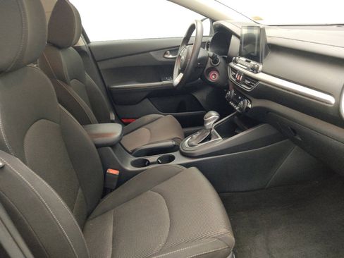 Used 2019 Kia Forte LXS FWD image 21