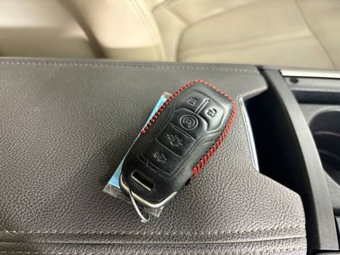 Used 2016 Lincoln MKZ w/ Equipment Group 300A Reserve image 42