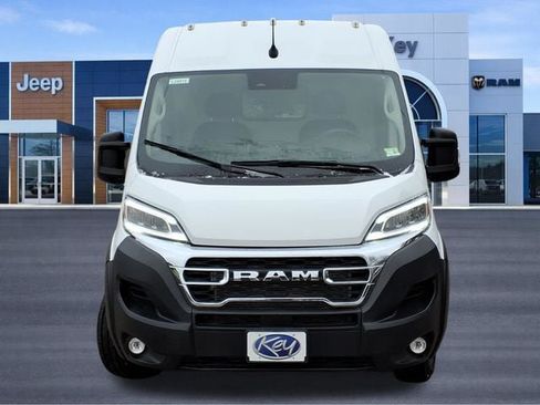 New 2024 RAM ProMaster 2500 w/ Quick Order Package 22G SLT FWD image 2