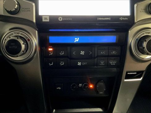 Certified 2024 Toyota 4Runner Limited image 34