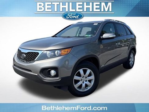 Used 2013 Kia Sorento LX w/ Convenience Pkg AWD/4WD image 1