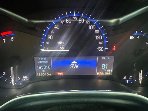 Used 2015 Cadillac SRX Luxury w/ Driver Awareness Package image 10