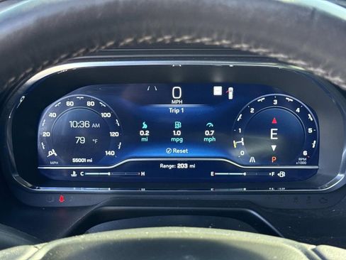 Used 2022 Chevrolet Suburban LT image 33