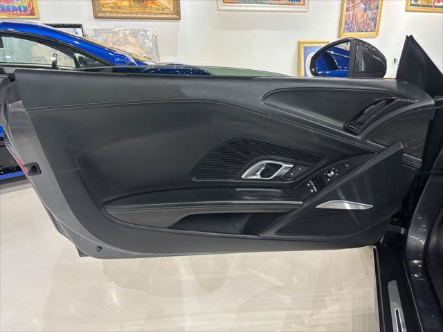 Used 2017 Audi R8 V10 w/ Carbon Exterior Package AWD/4WD image 17