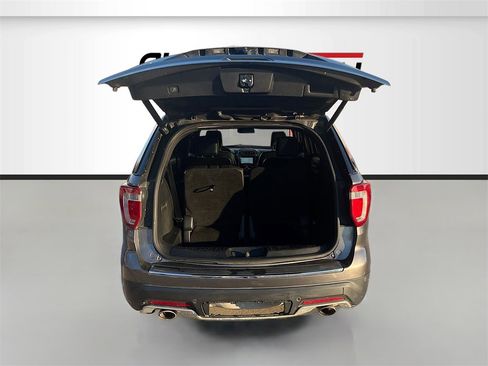 Used 2018 Ford Explorer Limited w/ Equipment Group 301A image 27