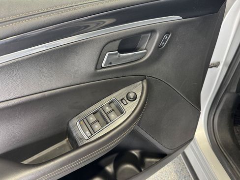 Used 2016 Chevrolet Impala LT w/ Convenience Package FWD image 6